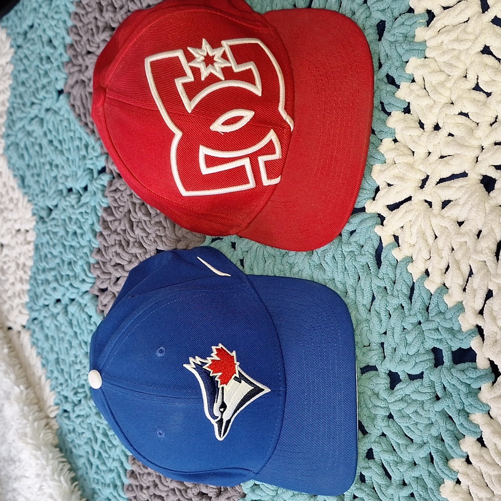 Snap back hats **** DC & Blue Jay's